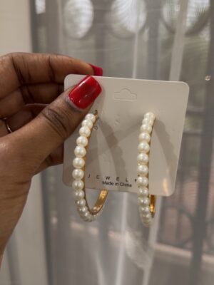 Boucle d’oreille créole en perles argent