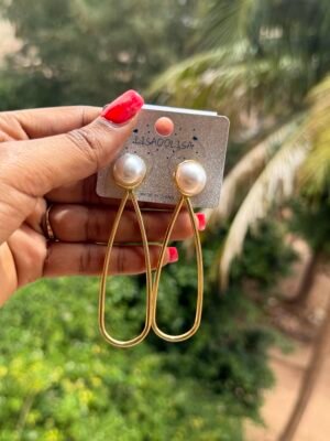 Boucle d’oreille dorée Amani